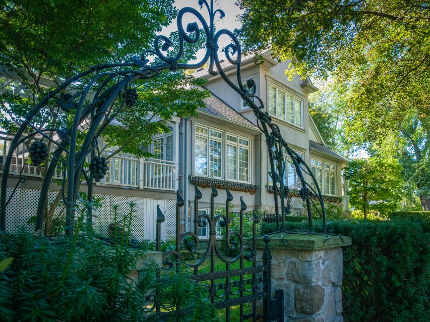 Krídlová brána „Lesná“, Hodruša-Hámre